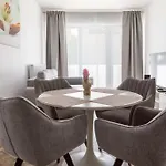 Grey Harmony - Po Prostu Apartament W Centrum Wroclawia 5 Min Od Rynku By Uniquerent