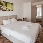 Grey Harmony - Po Prostu Apartament W Centrum Wroclawia 5 Min Od Rynku By Uniquerent Breslavia