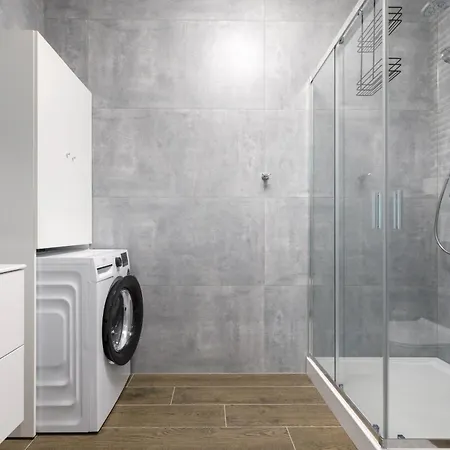 Grey Harmony By Uniquerent ヴロツワフ