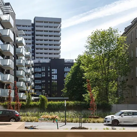 Old Town 5 Min Free Parking & Breakfast Balcony - Grey Harmony By Uniquerent