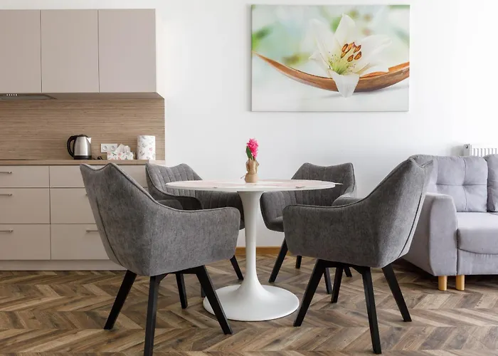 Grey Harmony By Uniquerent شقة