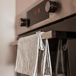 Old Town 5 Min Free Parking & Breakfast Balcony - Grey Harmony By Uniquerent Apartment