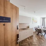 Grey Harmony - Po Prostu W Centrum Wrocławia 5 Min Od Rynku By Uniquerent * Wrocław