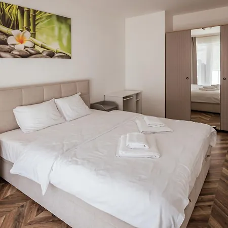 Grey Harmony - Po Prostu W Centrum Wrocławia 5 Min Od Rynku By Uniquerent Wrocław