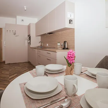 Grey Harmony - Po Prostu W Centrum Wroclawia 5 Min Od Rynku By Uniquerent Appartement *