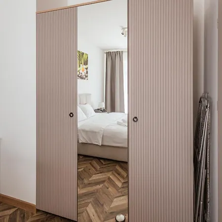 Grey Harmony - Po Prostu W Centrum Wroclawia 5 Min Od Rynku By Uniquerent *